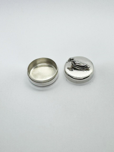duck pill box 6